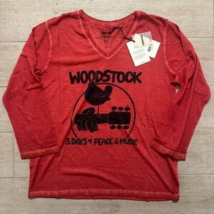 NWT Woodstock Red V-Neck T-Shirt by MKT
